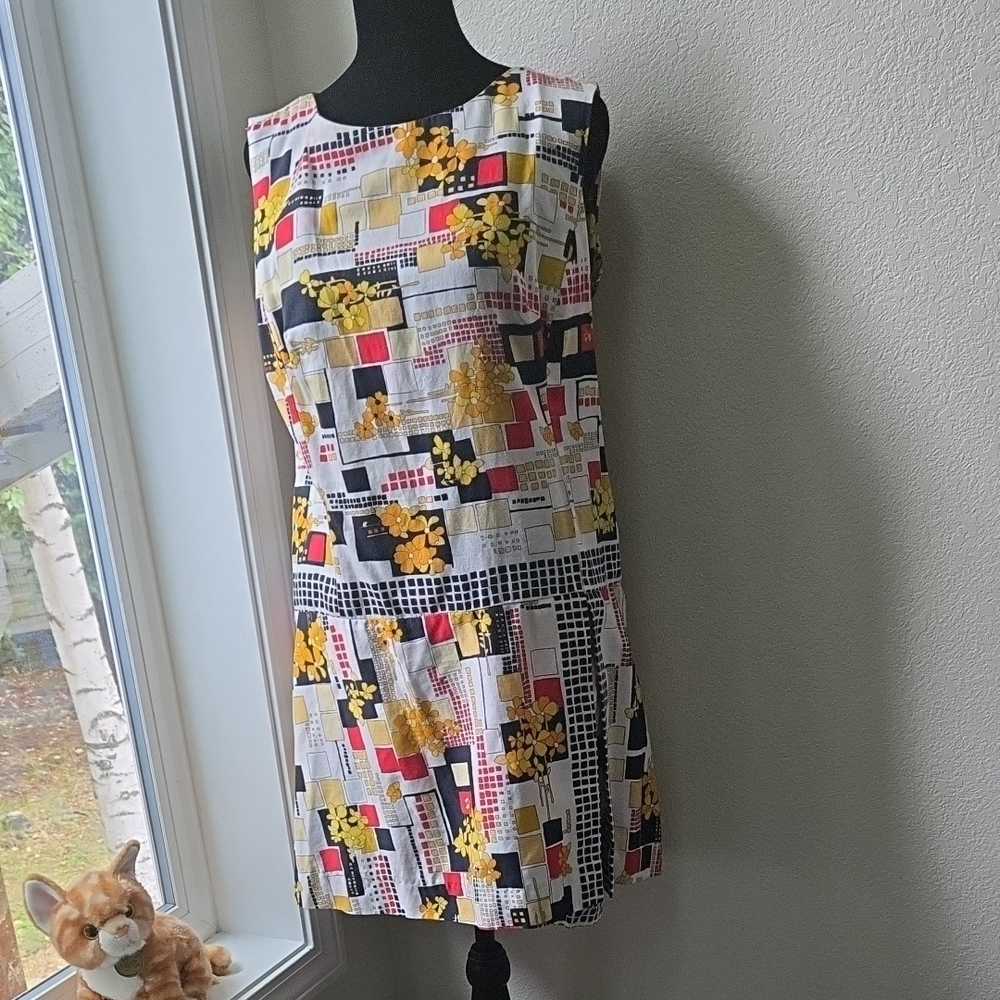 1960s Scooter Dress With Matching Shorts.  Colorful Geometric Print Dress